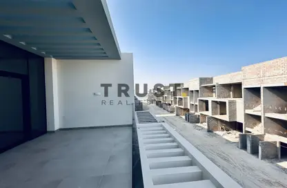 Villa - 3 Bedrooms - 4 Bathrooms for sale in Lusail City - Lusail