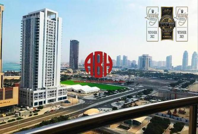 Apartment - 2 Bedrooms - 2 Bathrooms for rent in Burj Al Marina - Marina District - Lusail