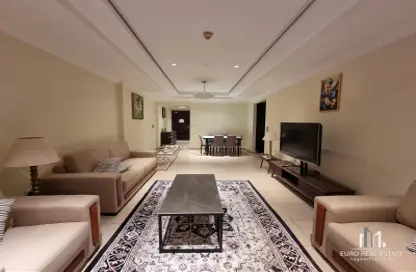 Apartment - 1 Bedroom - 2 Bathrooms for rent in East Porto Drive - Porto Arabia - The Pearl Island - Doha