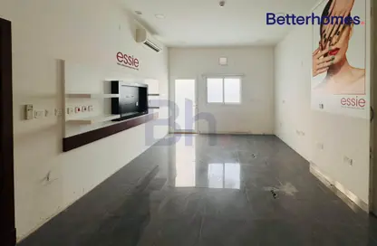 Villa - Studio - 7 Bathrooms for rent in Al Kheesa - Al Kheesa - Umm Salal Mohammed