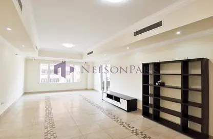 Apartment - 2 Bedrooms - 3 Bathrooms for sale in Sabban Towers - Porto Arabia - The Pearl Island - Doha