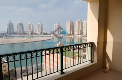 Apartment - 3 Bedrooms - 3 Bathrooms for rent in Viva West - Viva Bahriyah - The Pearl Island - Doha