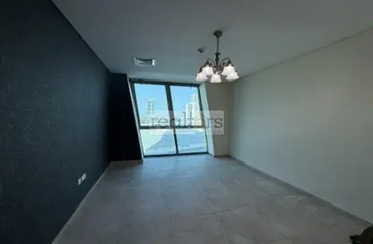 Apartment - 2 Bedrooms - 2 Bathrooms for rent in Zig Zag Tower A - Zig Zag Towers - West Bay - Doha