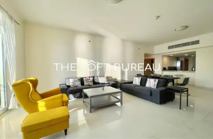 Apartment - 2 Bedrooms - 3 Bathrooms for rent in Viva West - Viva Bahriyah - The Pearl Island - Doha