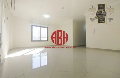 Apartment - 3 Bedrooms - 3 Bathrooms for rent in Al Jazeera Street - Fereej Bin Mahmoud North - Fereej Bin Mahmoud - Doha