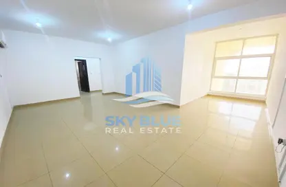 Apartment - 2 Bedrooms - 2 Bathrooms for rent in Fereej Kulaib - Doha