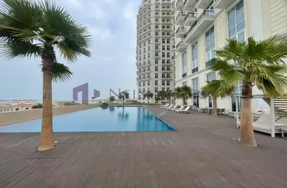 Penthouse - 3 Bedrooms - 3 Bathrooms for rent in Viva West - Viva Bahriyah - The Pearl Island - Doha