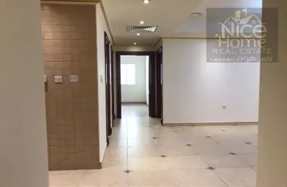 Apartment - 2 Bedrooms - 2 Bathrooms for rent in Al Nasr Street - Al Nasr - Doha