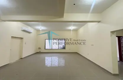 Villa - 3 Bedrooms - 5 Bathrooms for rent in Al Sadd Road - Al Sadd - Doha