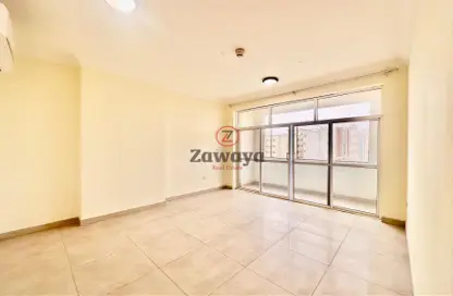 Apartment - 3 Bedrooms - 3 Bathrooms for rent in Al Sadd Road - Al Sadd - Doha