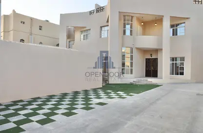 Villa - 6 Bedrooms - 6 Bathrooms for rent in Rose Valley Compound - Al Duhail - Al Duhail - Doha