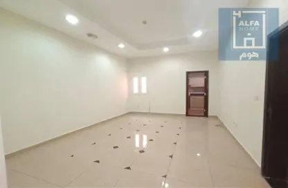 Apartment - 2 Bedrooms - 2 Bathrooms for rent in Al Nasr Street - Al Nasr - Doha