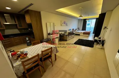 Apartment - 1 Bathroom for rent in Viva West - Viva Bahriyah - The Pearl Island - Doha