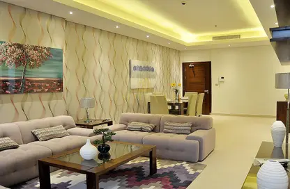 Apartment - 2 Bedrooms - 3 Bathrooms for rent in Al Sadd Road - Al Sadd - Doha