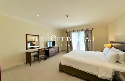 Apartment - 1 Bedroom - 2 Bathrooms for rent in West Porto Drive - Porto Arabia - The Pearl Island - Doha