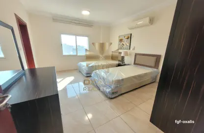 Apartment - 3 Bedrooms - 3 Bathrooms for rent in Musheireb Tower - Musheireb - Musheireb - Doha