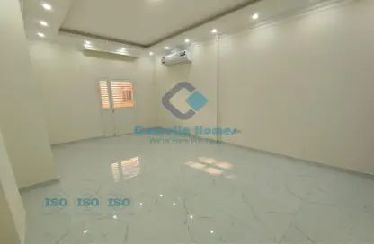 Apartment - 3 Bedrooms - 3 Bathrooms for rent in Al Markhiya Street - Al Markhiya - Doha