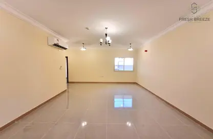 Apartment - 2 Bedrooms - 3 Bathrooms for rent in Al Mansoura - Al Mansoura - Doha