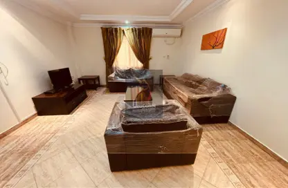 Apartment - 2 Bedrooms - 2 Bathrooms for rent in Al Sadd Road - Al Sadd - Doha