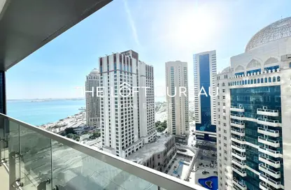 Apartment - 3 Bedrooms - 4 Bathrooms for rent in West Bay Tower - West Bay - West Bay - Doha