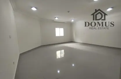 Apartment - 3 Bedrooms - 3 Bathrooms for rent in Ibn Asakir Street - Najma - Doha