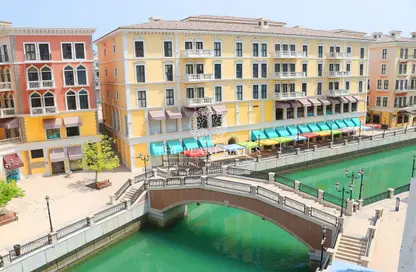 Apartment - 2 Bedrooms - 2 Bathrooms for rent in Chateau - Qanat Quartier - The Pearl Island - Doha