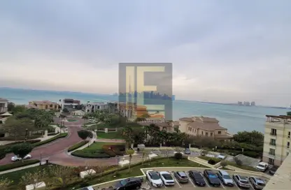 Apartment - 2 Bedrooms - 3 Bathrooms for sale in Viva West - Viva Bahriyah - The Pearl Island - Doha