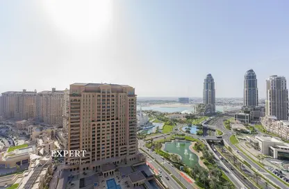 Penthouse - 4 Bedrooms - 6 Bathrooms for sale in East Porto Drive - Porto Arabia - The Pearl Island - Doha