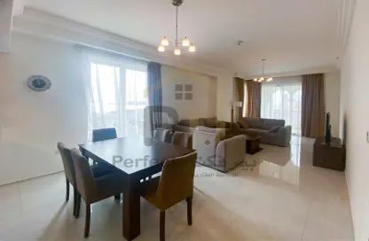 Apartment - 2 Bedrooms - 3 Bathrooms for rent in Viva East - Viva Bahriyah - The Pearl Island - Doha