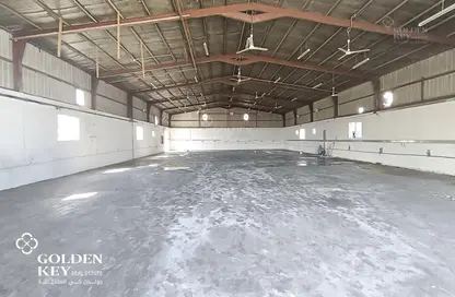 Warehouse - Studio - 5 Bathrooms for rent in Industrial Area 1 - Industrial Area - Doha