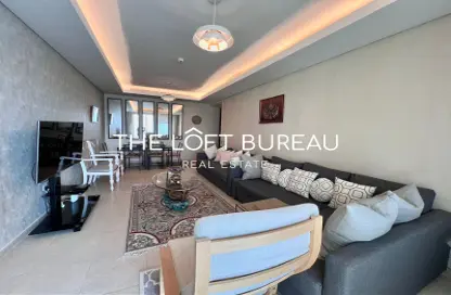 Apartment - 2 Bedrooms - 3 Bathrooms for sale in Viva East - Viva Bahriyah - The Pearl Island - Doha