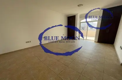 Villa - 4 Bedrooms - 6 Bathrooms for rent in The Villas - Qatar Entertainment City - Lusail