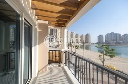 Apartment - 3 Bedrooms - 4 Bathrooms for rent in Viva East - Viva Bahriyah - The Pearl Island - Doha