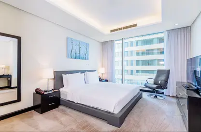 Hotel Apartments - 1 Bedroom - 2 Bathrooms for rent in Kempinski Residences and Suites - West Bay - Doha