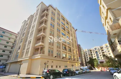 Apartment - 3 Bedrooms - 3 Bathrooms for rent in Al Sadd Road - Al Sadd - Doha