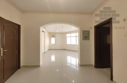 Apartment - 3 Bedrooms - 3 Bathrooms for rent in Al Muntazah Street - Al Muntazah - Doha