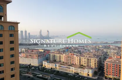 Apartment - 1 Bedroom - 2 Bathrooms for sale in Tower 14 - Porto Arabia - The Pearl Island - Doha