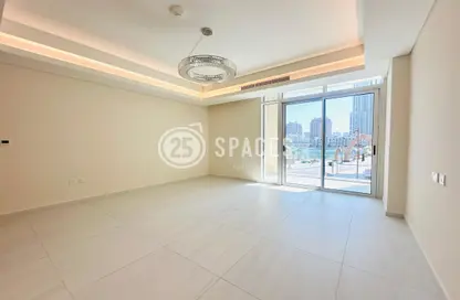 Apartment - 2 Bedrooms - 3 Bathrooms for sale in Gewan Island - The Pearl Island - Doha