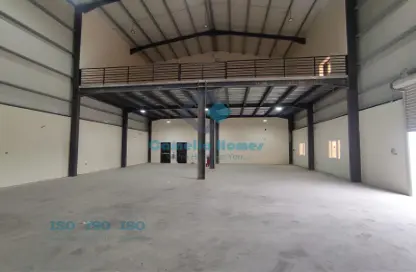 Warehouse - Studio - 4 Bathrooms for rent in Al Khor Community - Al Khor