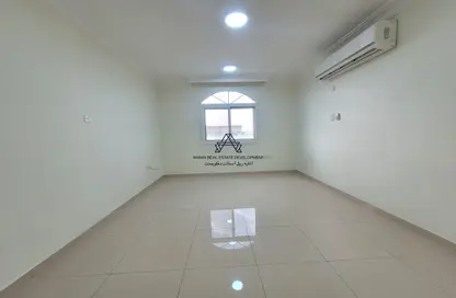 Apartment - 2 Bedrooms - 2 Bathrooms for rent in Al Nasr Street - Al Nasr - Doha