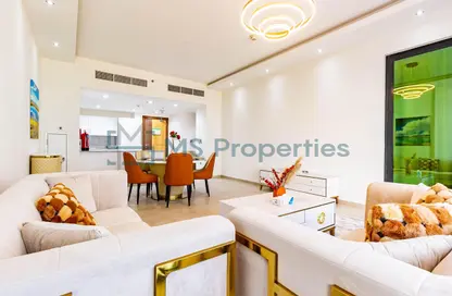 Apartment - 1 Bedroom - 1 Bathroom for sale in Lusail City - Lusail