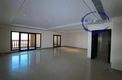 Apartment - 2 Bedrooms - 3 Bathrooms for sale in East Porto Drive - Porto Arabia - The Pearl Island - Doha