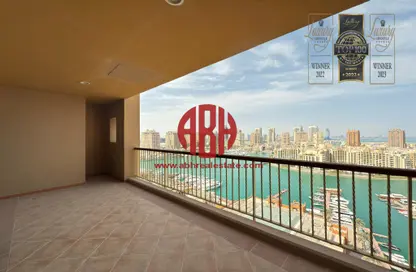 Apartment - 2 Bedrooms - 3 Bathrooms for sale in West Porto Drive - Porto Arabia - The Pearl Island - Doha