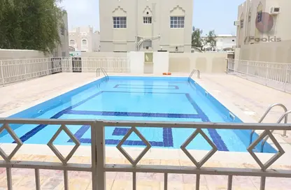 Compound - 4 Bedrooms - 4 Bathrooms for rent in Al Nasr Street - Al Nasr - Doha