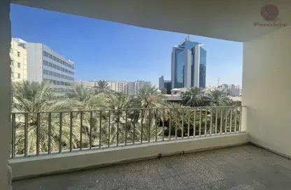 Apartment - 3 Bedrooms - 2 Bathrooms for rent in Al Zubair Bakkar Street - Al Sadd - Doha