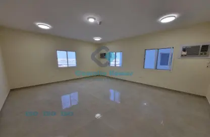 Labor Camp - Studio - 7+ Bathrooms for rent in Umm Salal Ali - Umm Salal Ali - Doha