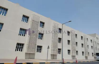 Staff Accommodation - Studio - 7+ Bathrooms for rent in Barwa City - Mesaimeer - Doha