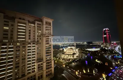 Apartment - 2 Bedrooms - 3 Bathrooms for rent in Marina Gate - Porto Arabia - The Pearl Island - Doha