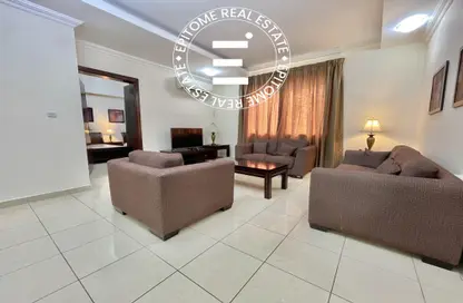 Apartment - 2 Bedrooms - 3 Bathrooms for rent in Al Sadd Road - Al Sadd - Doha