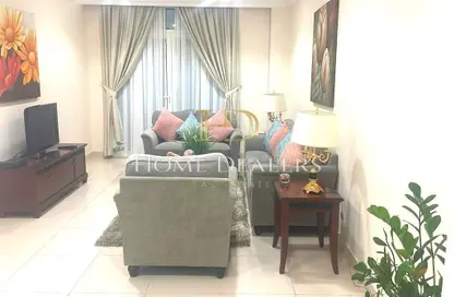 Apartment - 3 Bedrooms - 2 Bathrooms for rent in Fereej Bin Mahmoud North - Fereej Bin Mahmoud - Doha